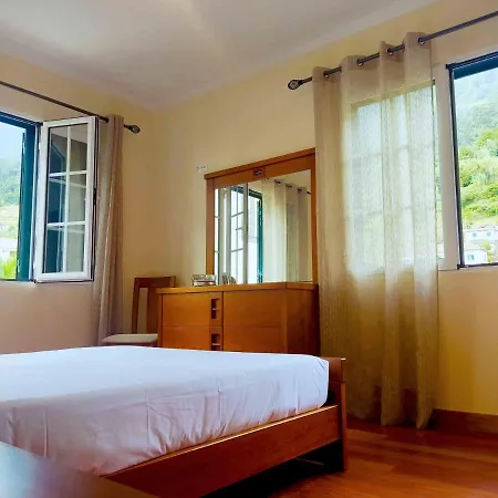 Casa Da Ribeira Séjour chez l'habitant *